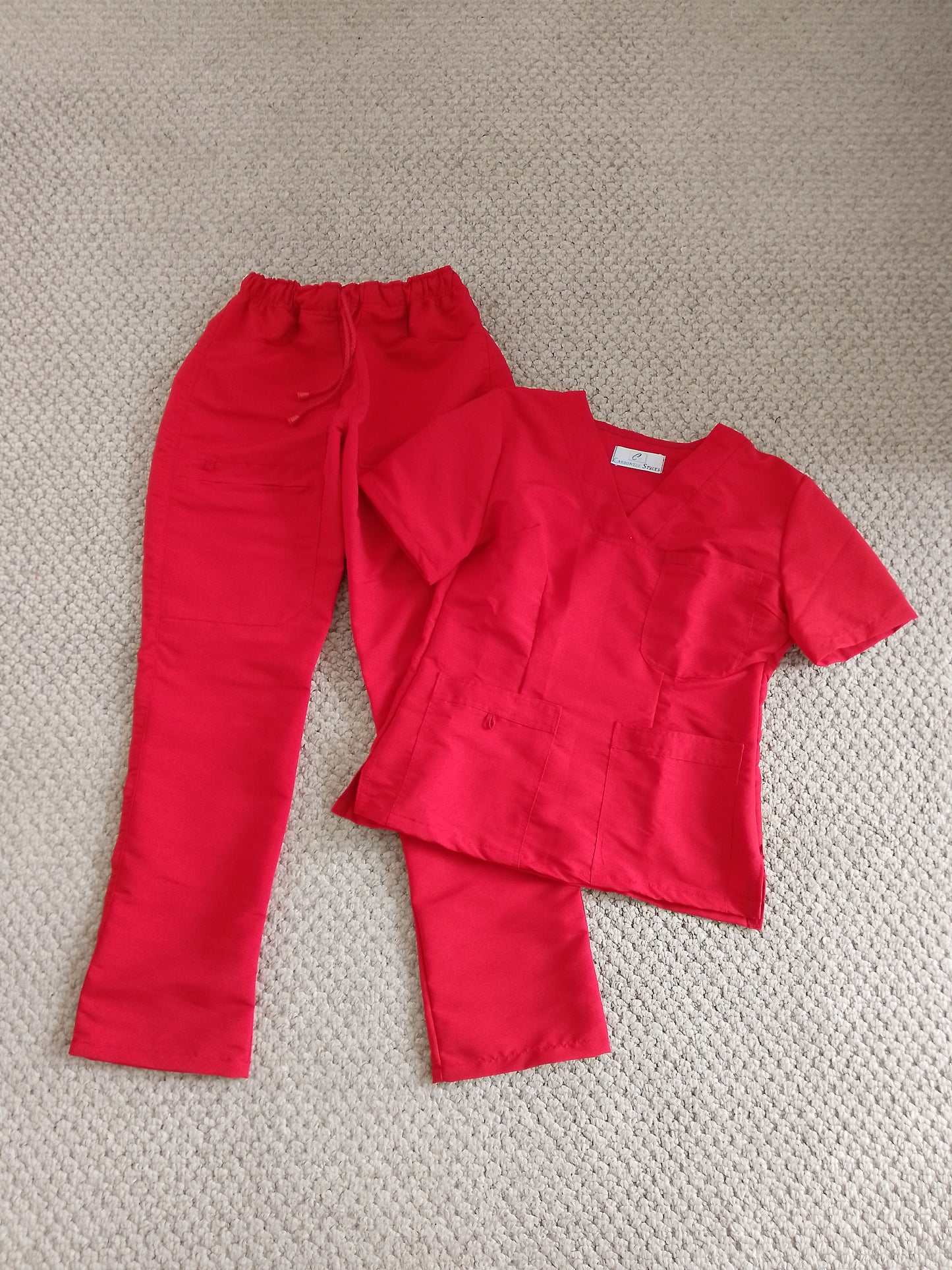 Uniforme Dama Rojo Soft