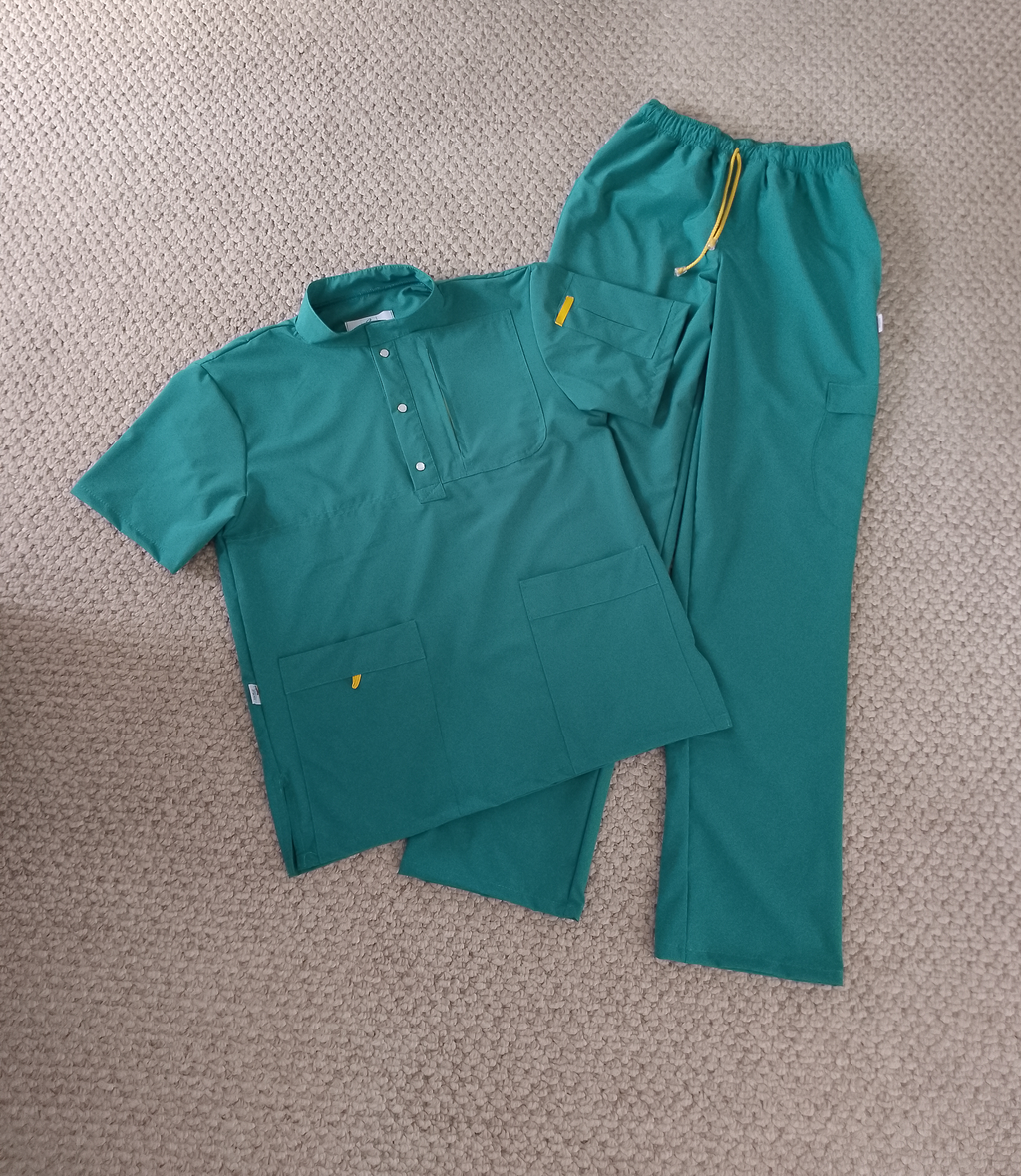 Uniforme Varón 1038 Esmeralda