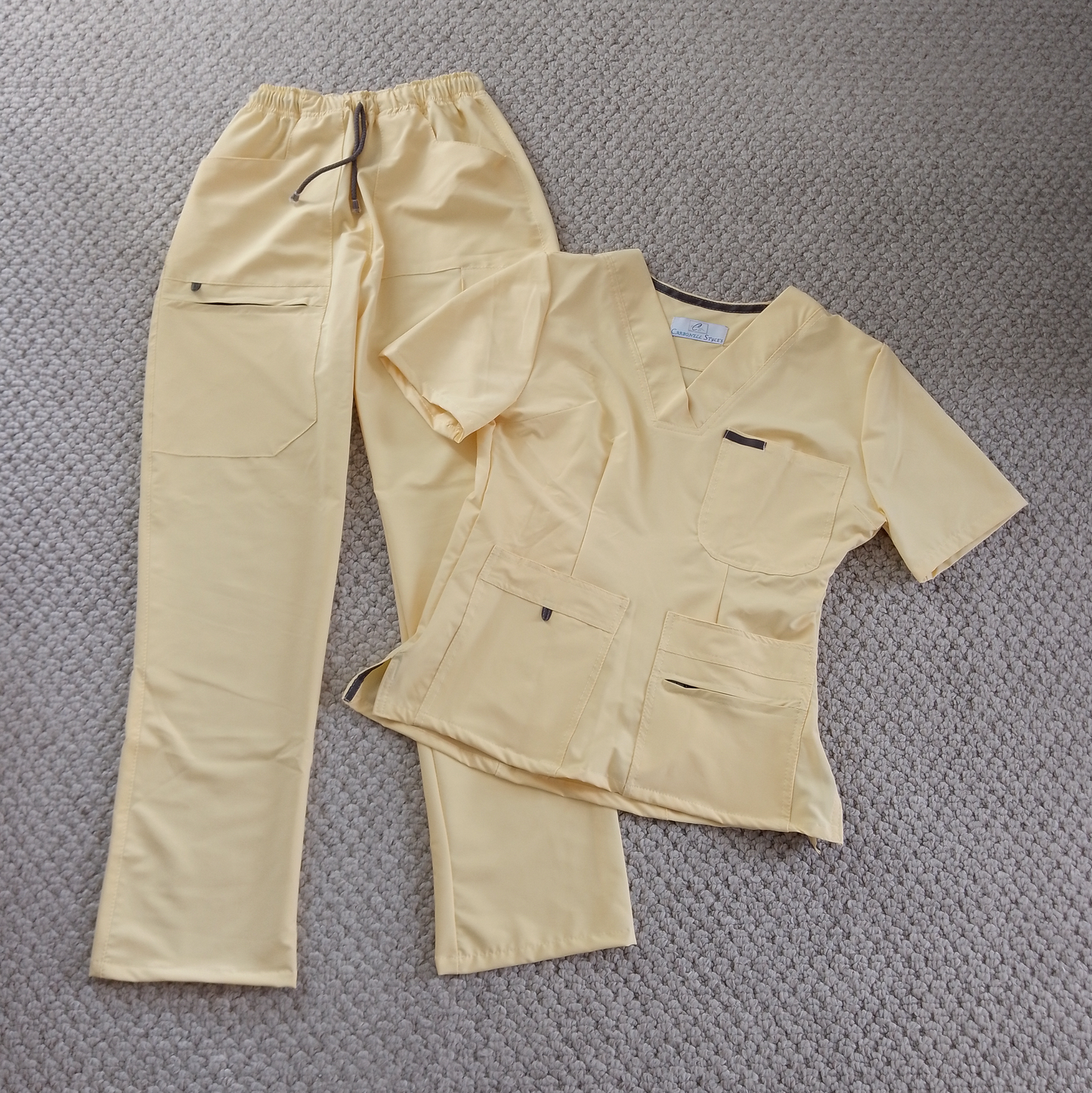 Uniforme Dama Vainilla