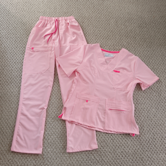 Uniforme Dama Rosado Crema