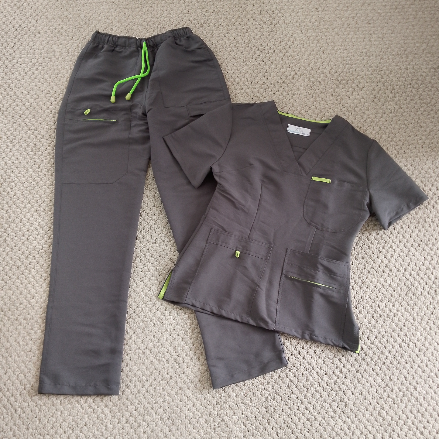 Uniforme Dama Gris Plomo