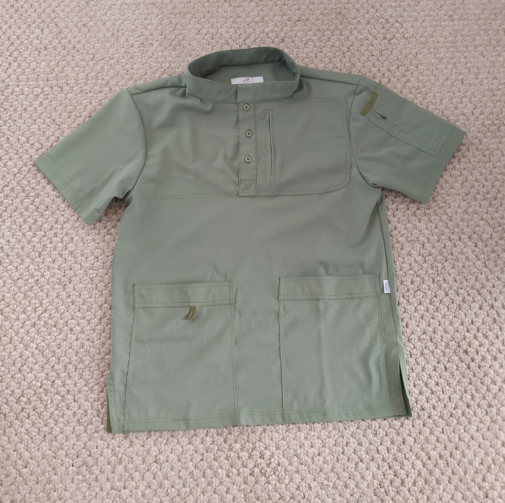 Uniforme Varón Oliva 1038