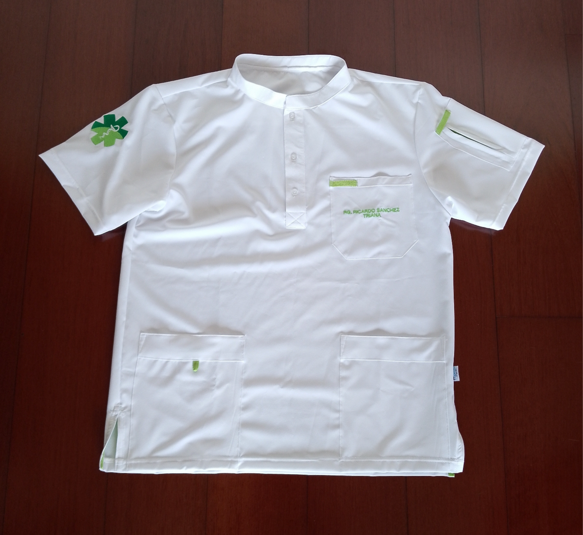 Uniforme Varón Blanco 1038 Lime