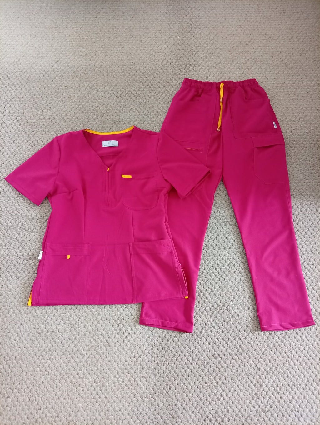 Uniforme Dama Frambuesa