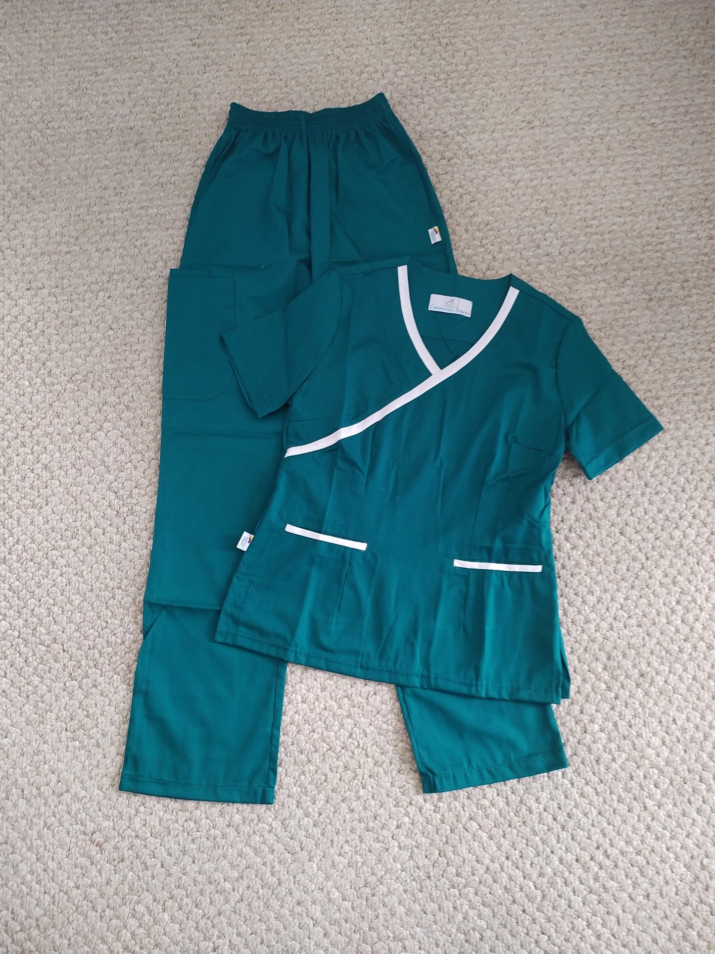 Uniforme Dama Verde Petróleo